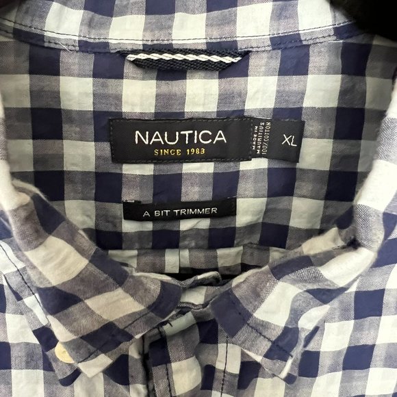 Like New! Blue Checkered Full-Cotton Button Down // Nautica Men's Size XL - Picture 3 of 5